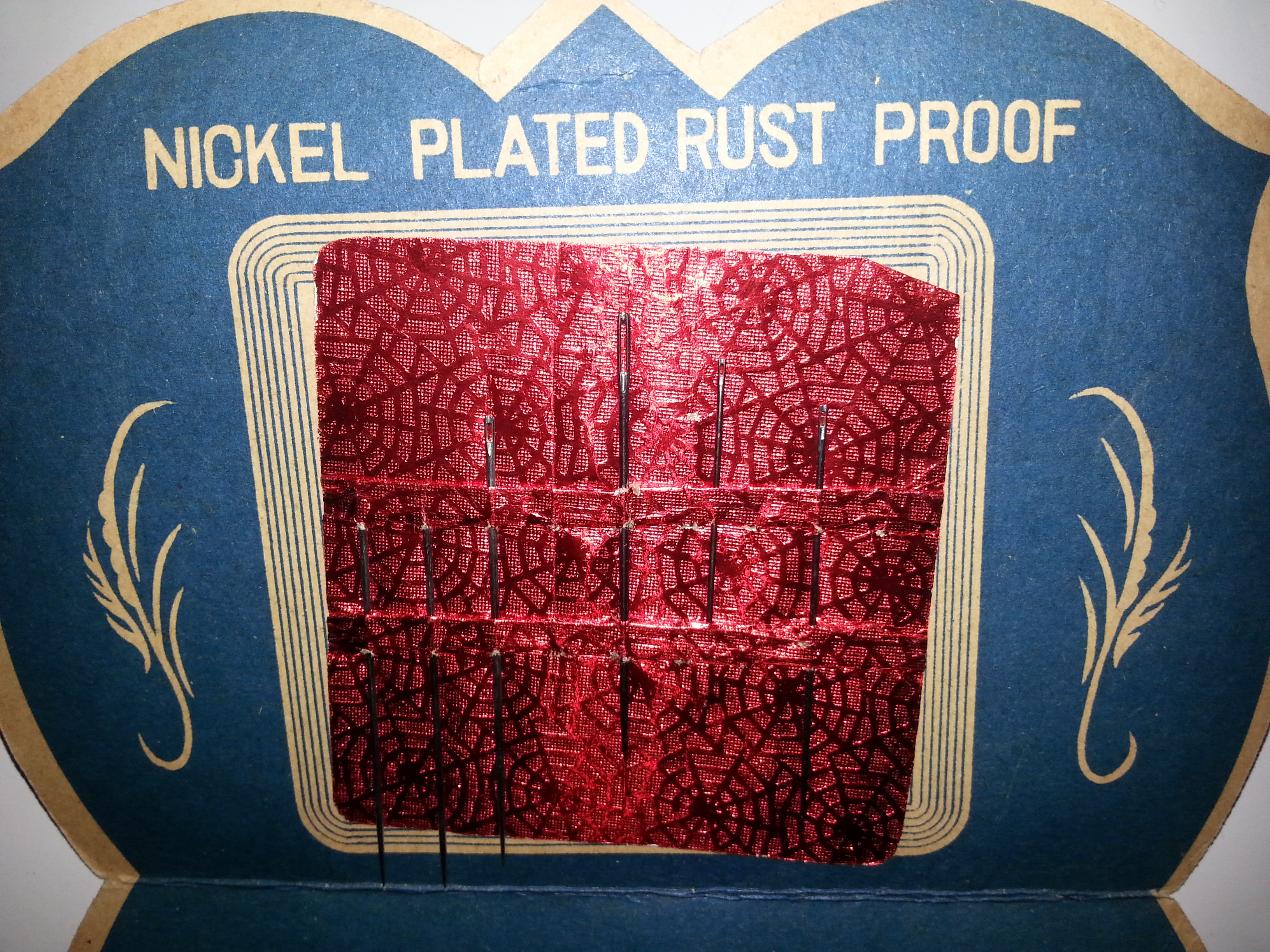 Open Vinatge Needle Case
