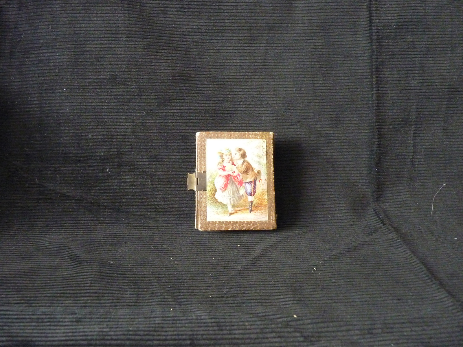 Back View of Forget Me Not Needle Case