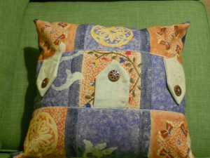 Three Tab Cushion