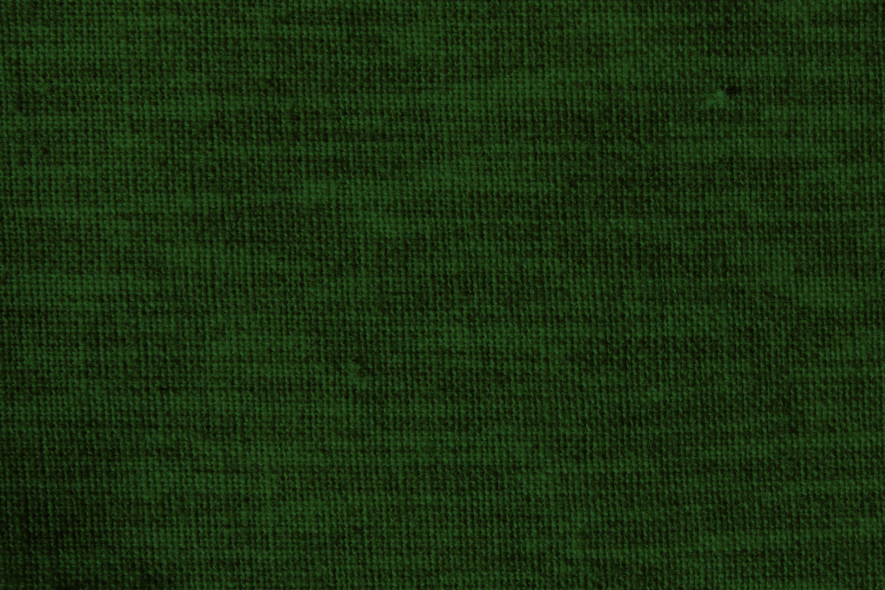 32 Count Dark Green Linen