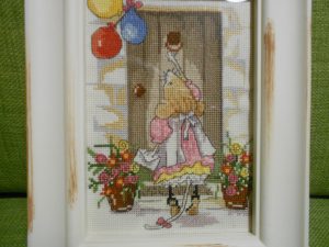 Mouse Knocking On Door